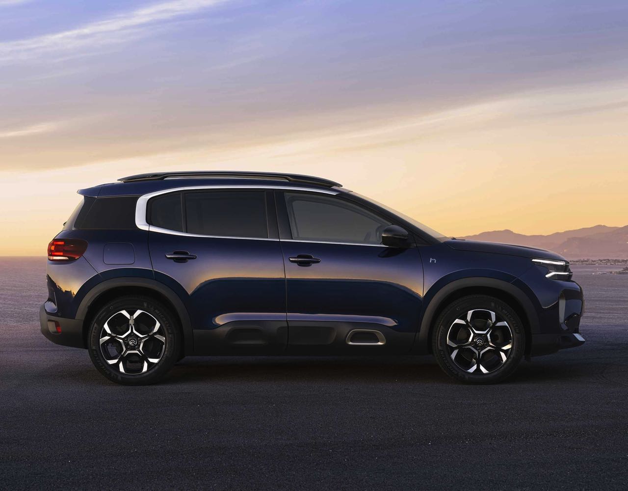 citroen-c5-aircross-profil